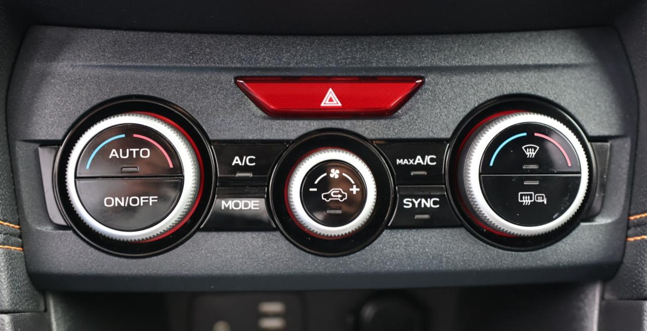 2020 Subaru Crosstrek LIMITED-AWD-TECH/NAV/LEATHER/SUNROOF/ADAPT CRUISE/ Photo