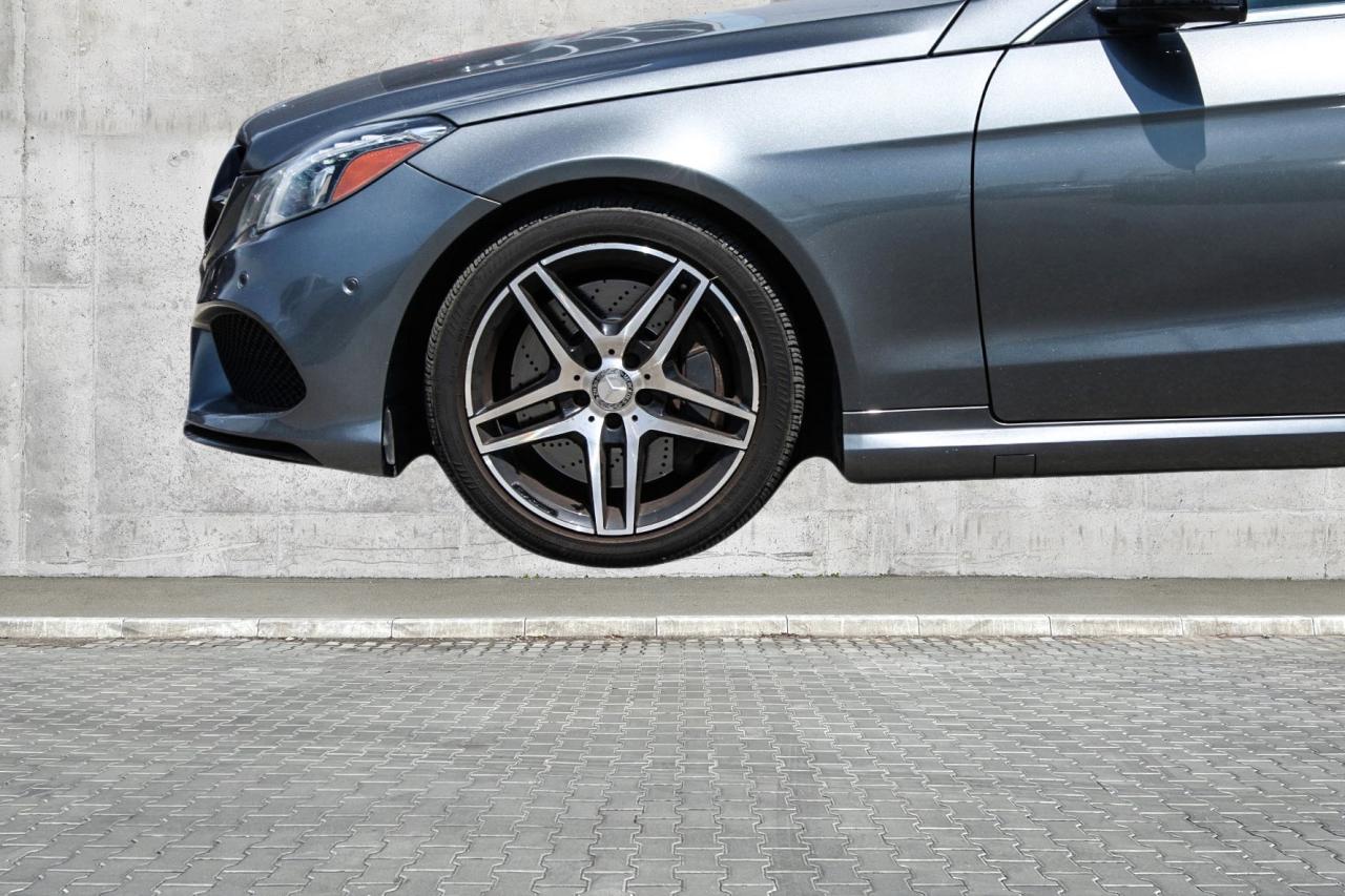 2017 Mercedes-Benz E-Class Cabriolet E 550  Gps BkpCam HtdSeats Photo