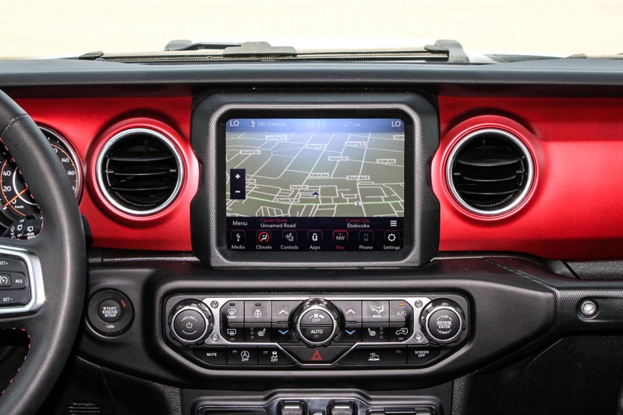 2023 Jeep Wrangler 4 Door Rubicon 4x4  Gps SiriusXM BkpCam HtdSeats Photo