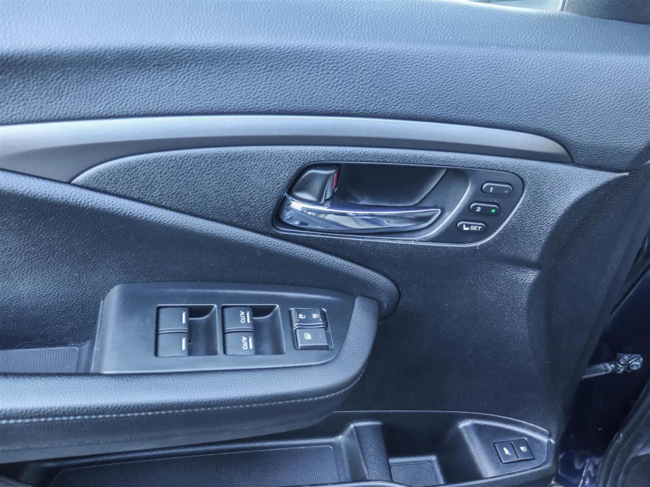 2021 Honda Passport EX-L AWD SUNROOF LEATHER Photo