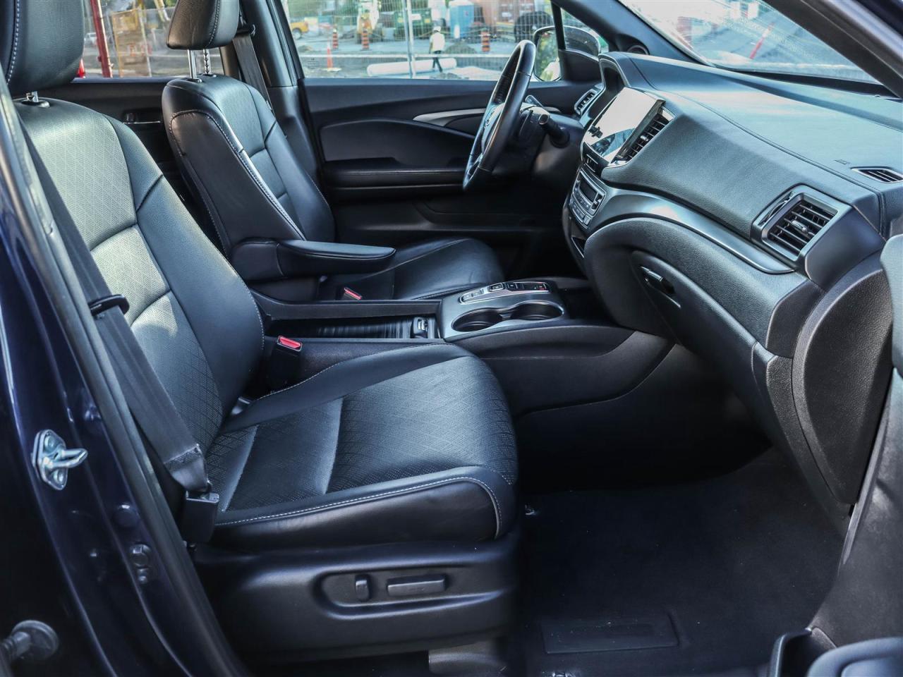 2021 Honda Passport EX-L AWD SUNROOF LEATHER Photo