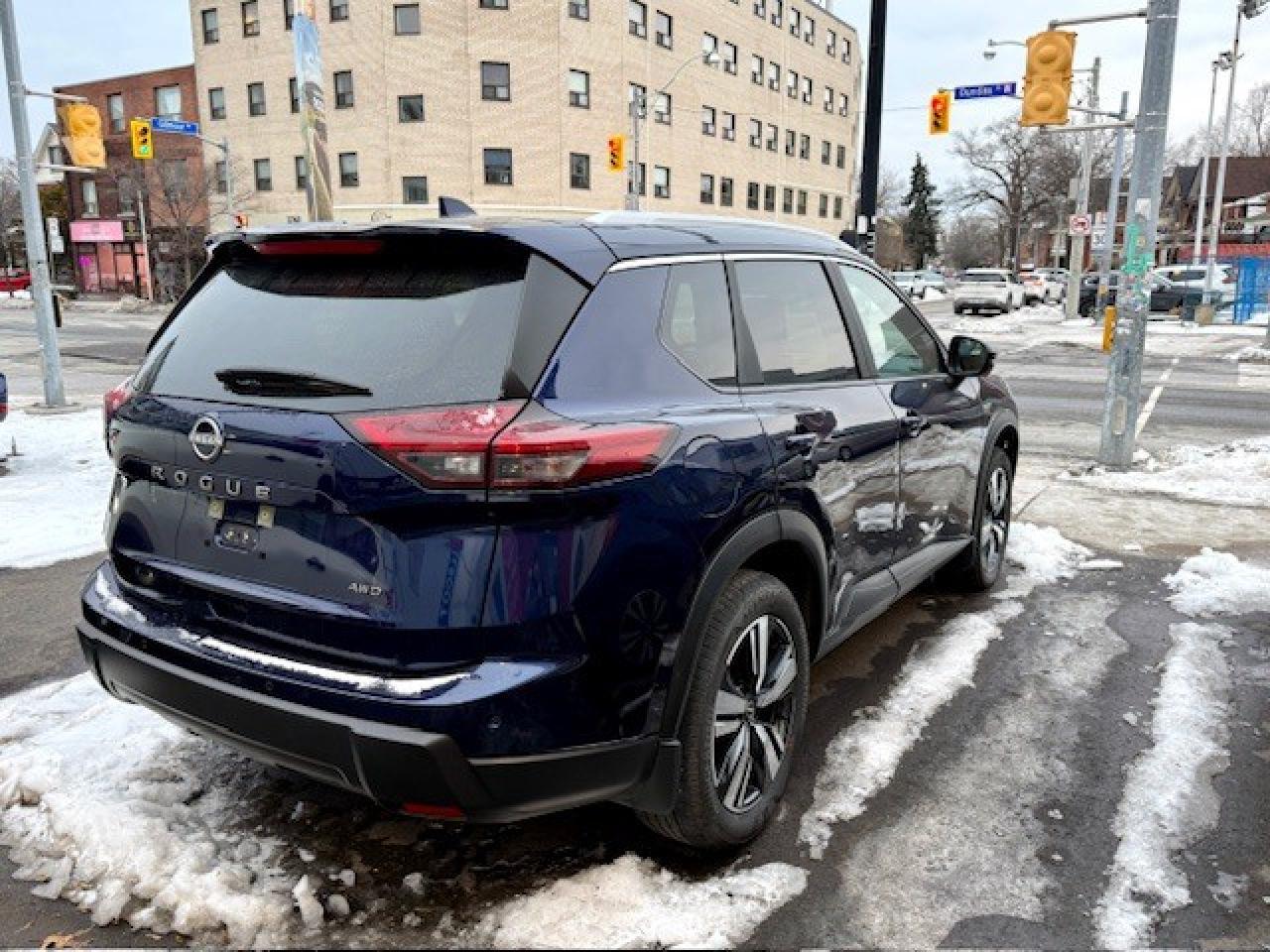 2025 Nissan Rogue SV PREMIUM, PRIMA-TEX, 360 CAM, PRO-PILOT, 19" AL Photo