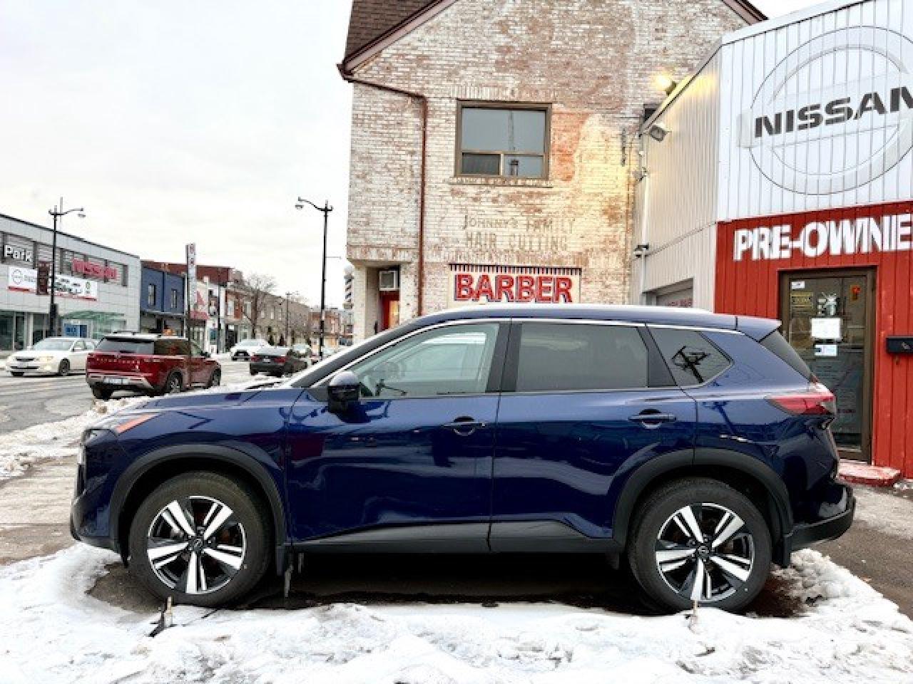 2025 Nissan Rogue SV PREMIUM, PRIMA-TEX, 360 CAM, PRO-PILOT, 19" AL Photo