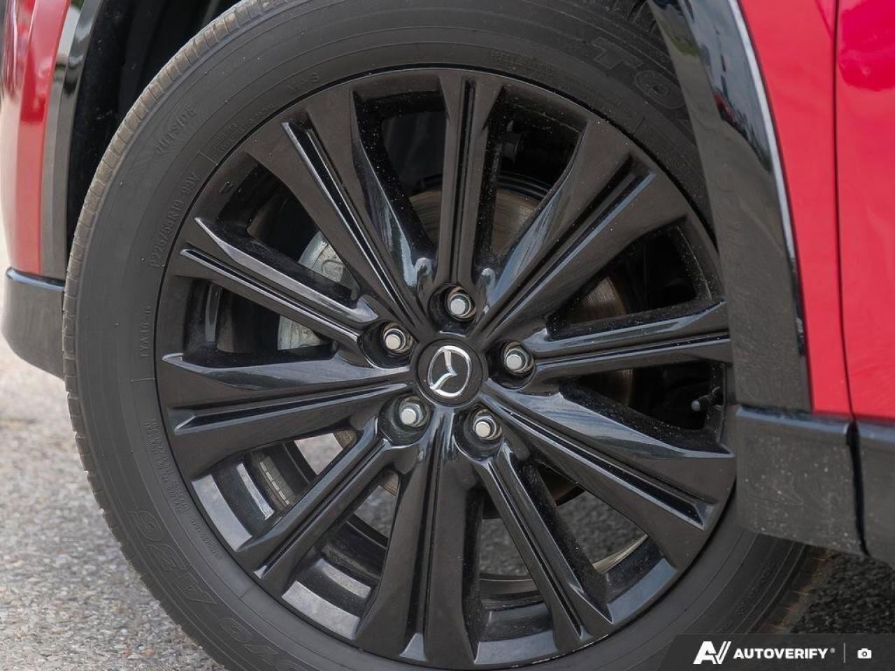 2023 Mazda CX-5 Sport DesignPOWER TAILGATE, SUNROOF, NAV, CARPLAY, Photo