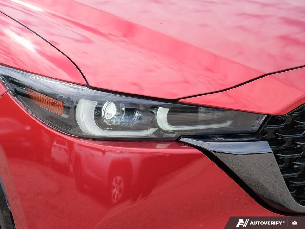 2023 Mazda CX-5 Sport DesignPOWER TAILGATE, SUNROOF, NAV, CARPLAY, Photo