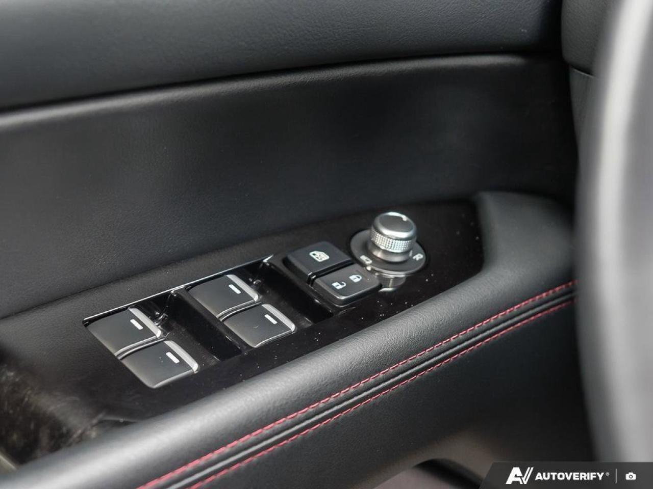 2023 Mazda CX-5 Sport DesignPOWER TAILGATE, SUNROOF, NAV, CARPLAY, Photo