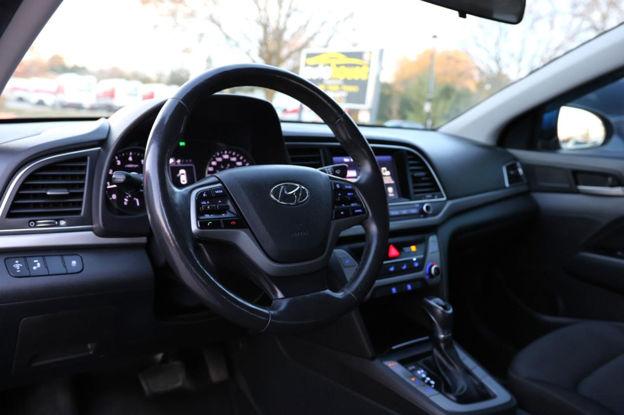 2018 Hyundai Elantra GL-AUTO/APPLE CARPLAY&ANDROID AUTO/BLIS/B CAM/H SE Photo