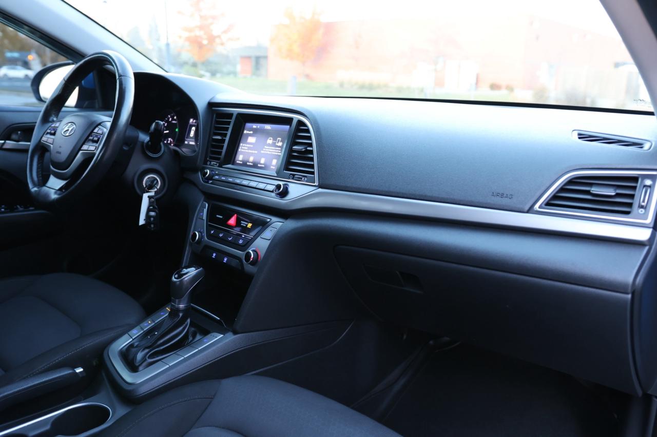 2018 Hyundai Elantra GL-AUTO/APPLE CARPLAY&ANDROID AUTO/BLIS/B CAM/H SE Photo