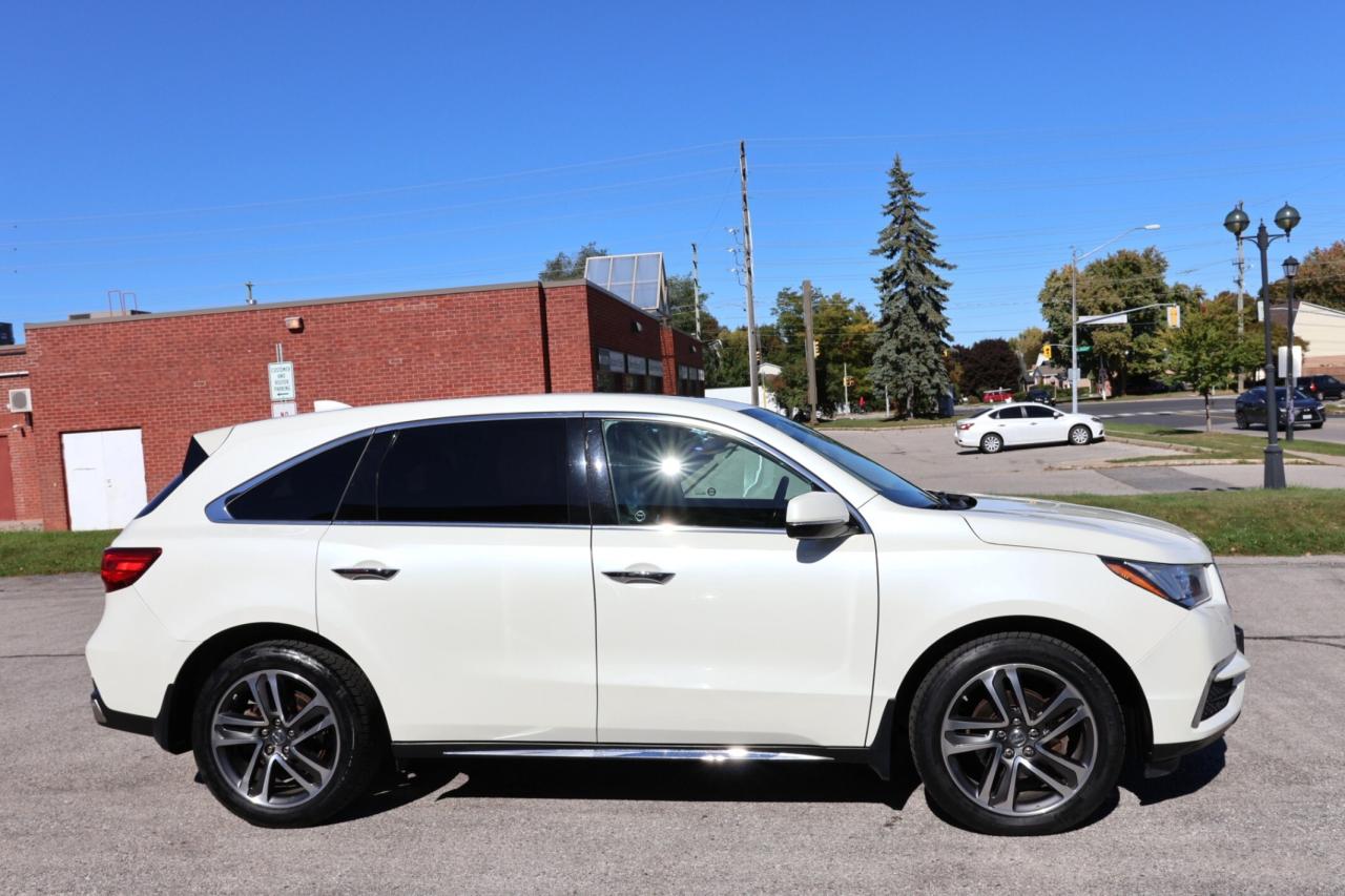 2017 Acura MDX SH-AWD-7PASS-TECH/NAV/LEATHER/SUNROOF/ADAPT CRUISE Photo
