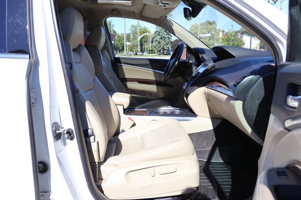 2017 Acura MDX SH-AWD-7PASS-TECH/NAV/LEATHER/SUNROOF/ADAPT CRUISE Photo