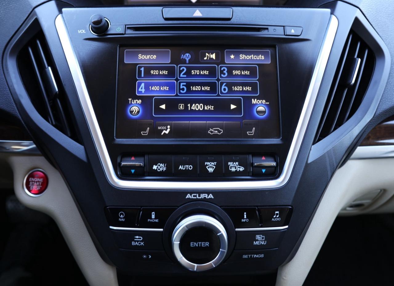 2017 Acura MDX SH-AWD-7PASS-TECH/NAV/LEATHER/SUNROOF/ADAPT CRUISE Photo