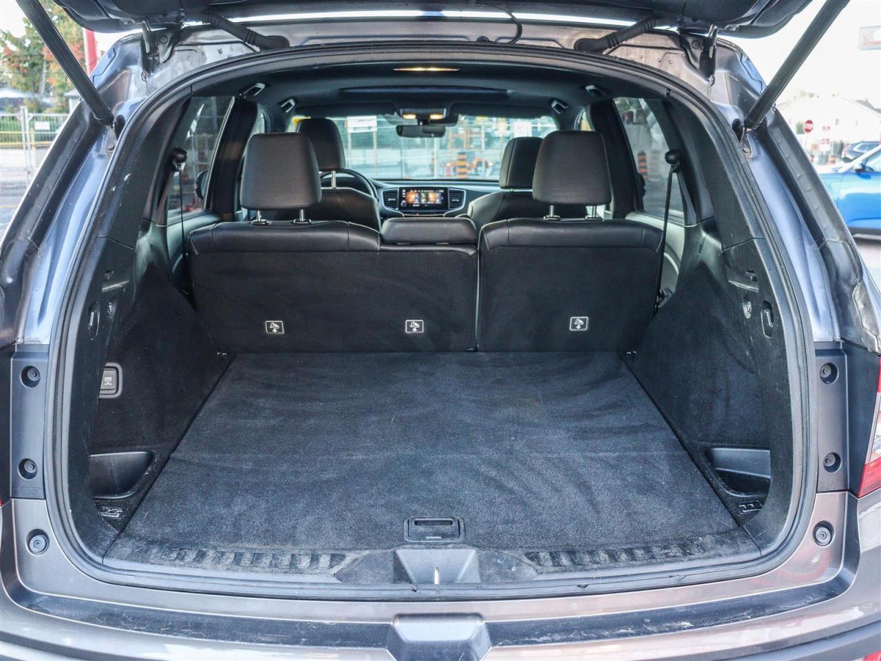 2020 Honda Passport Touring AWD LEATHER NAVI SUNROOF Photo