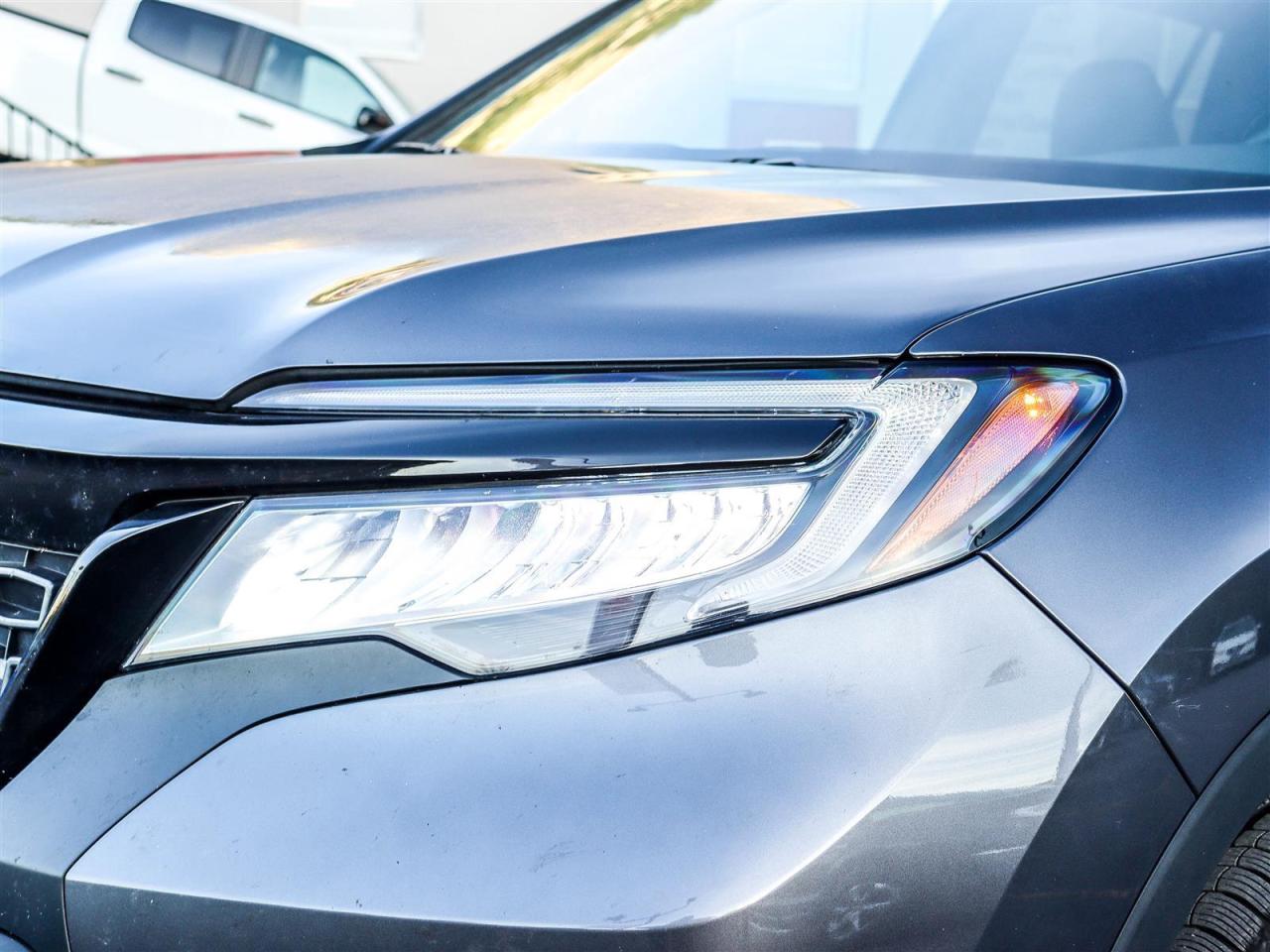 2020 Honda Passport Touring AWD LEATHER NAVI SUNROOF Photo