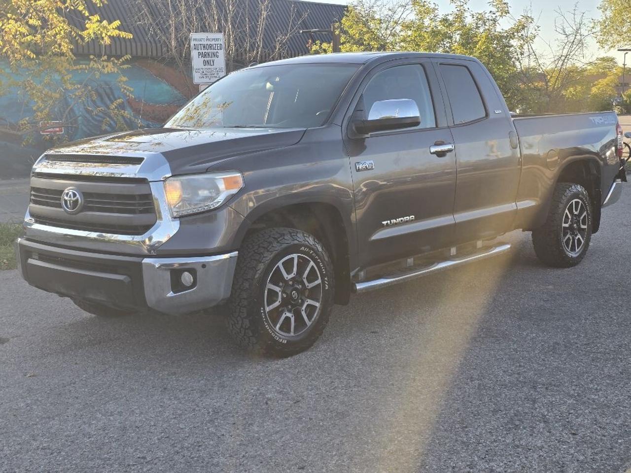2015 Toyota Tundra SR 5.7L V8 4x4 Double Cab 6.6 ft. box 145.7 in. WB Photo5
