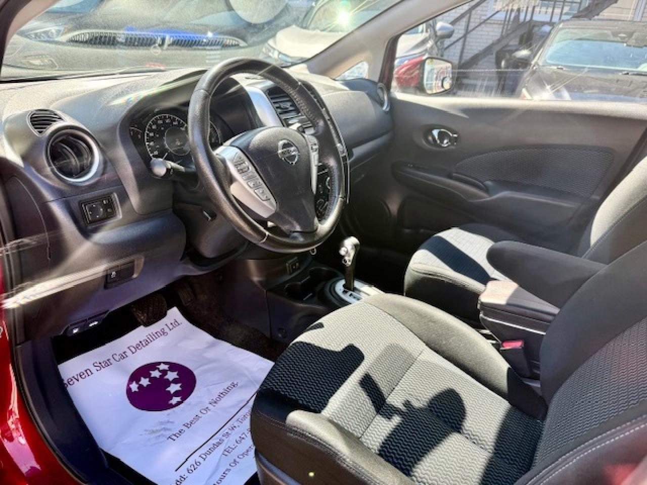 2017 Nissan Versa Note 1.6 SV, H/B, AUTO, BACK UP CAM, HEATED SEATS, XM Photo