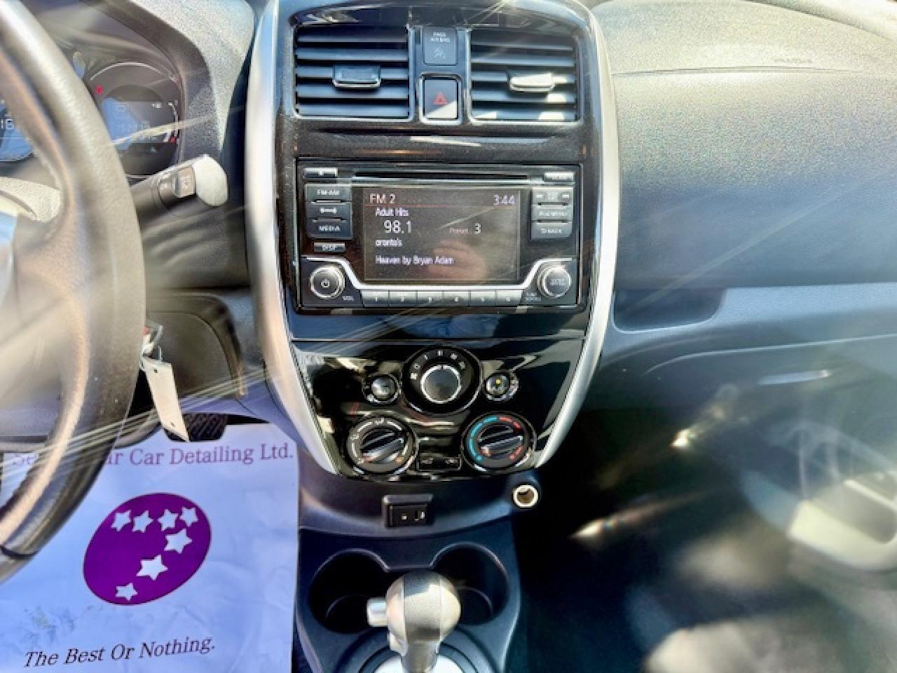 2017 Nissan Versa Note 1.6 SV, H/B, AUTO, BACK UP CAM, HEATED SEATS, XM Photo