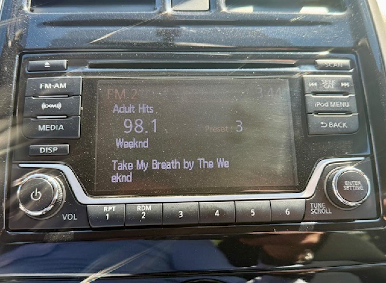 2017 Nissan Versa Note 1.6 SV, H/B, AUTO, BACK UP CAM, HEATED SEATS, XM Photo