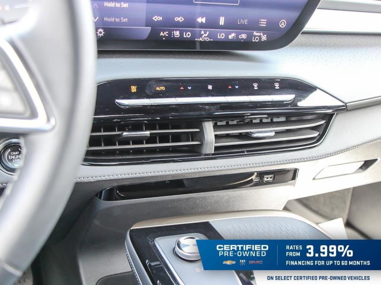 2025 Buick Enclave AvenirAVENIR, AWD, 2.5T, NAV, ROOF, COMPANY CAR! Photo