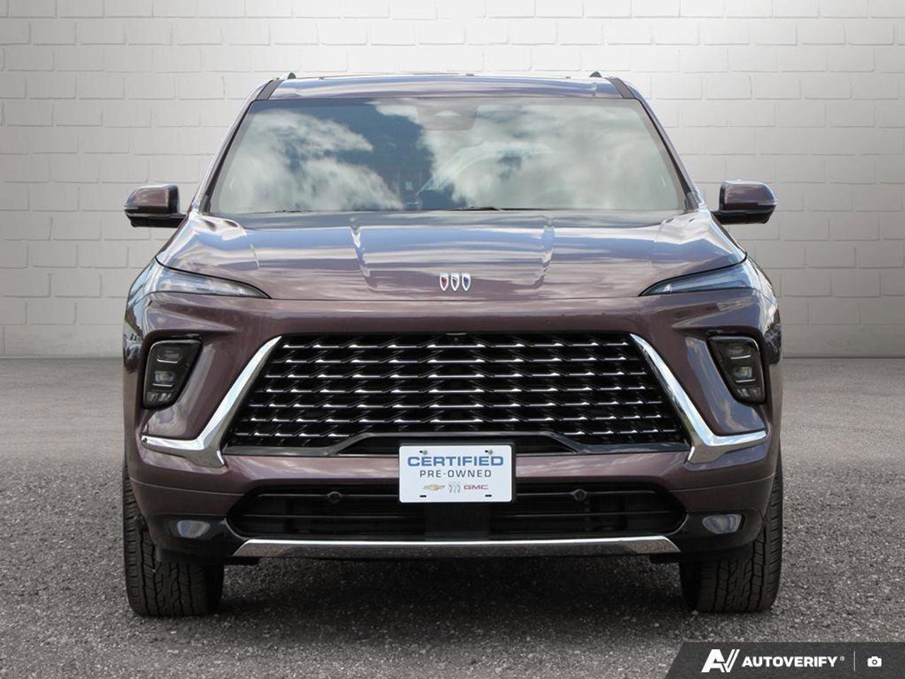 2025 Buick Enclave AvenirAVENIR, AWD, 2.5T, NAV, ROOF, COMPANY CAR! Photo