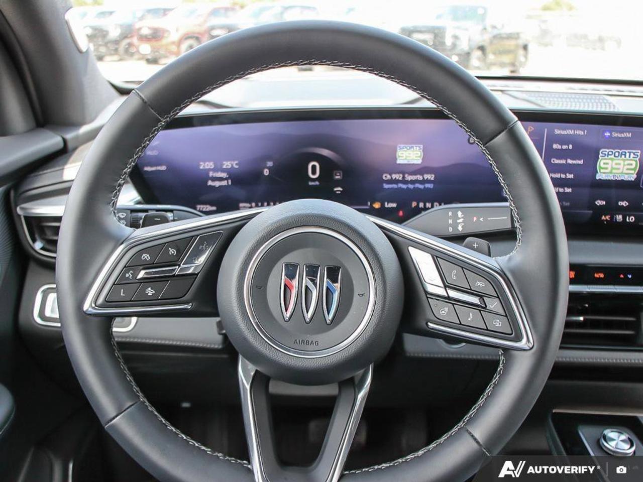 2025 Buick Enclave AvenirAVENIR, AWD, 2.5T, NAV, ROOF, COMPANY CAR! Photo