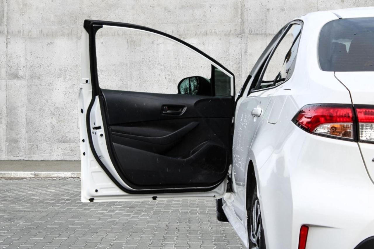 2024 Toyota Corolla Hybrid LE CVT  BkpCam HtdSeats Photo