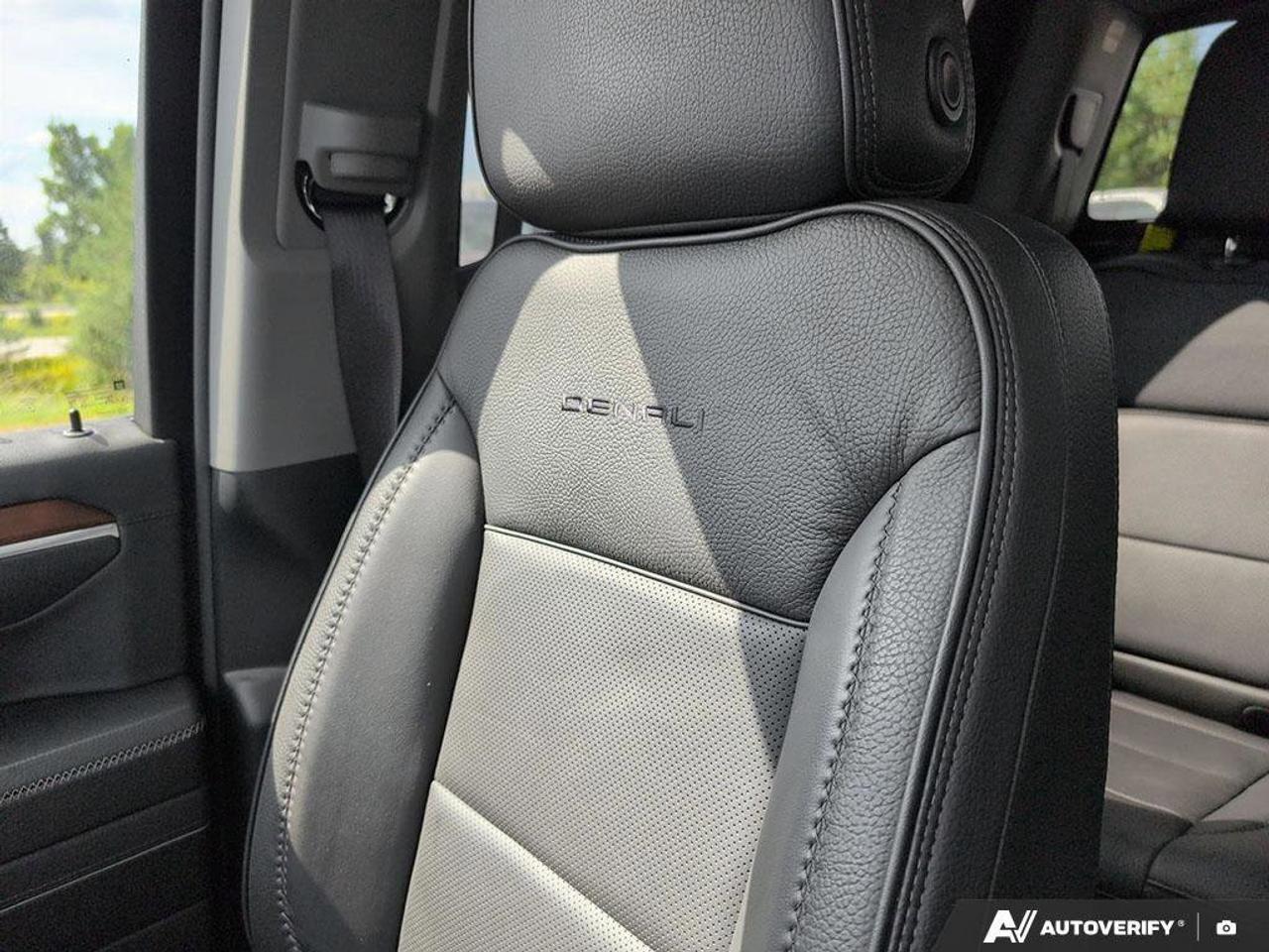 2025 GMC Sierra 1500 DenaliTrailer Brake Controller   Remote Start   He Photo