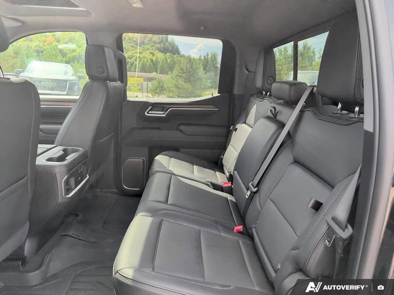 2025 GMC Sierra 1500 DenaliTrailer Brake Controller   Remote Start   He Photo