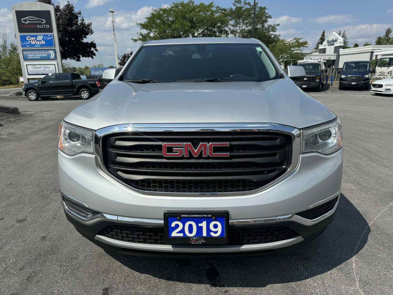 2019 GMC Acadia AWD 8 SEATER Photo