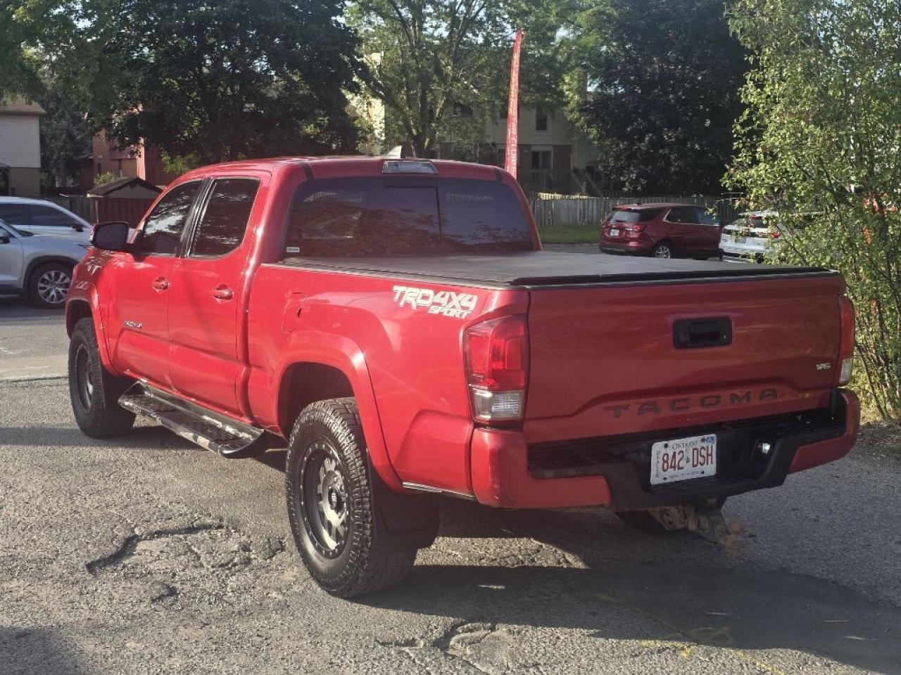 2017 Toyota Tacoma SR V6 4x4 Double Cab 127.4 in. WB Automatic Photo4