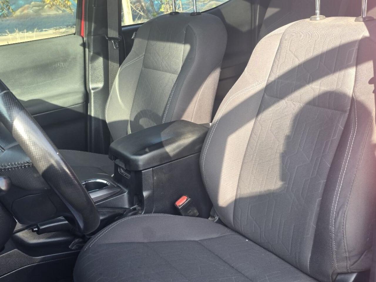 2017 Toyota Tacoma SR V6 4x4 Double Cab 127.4 in. WB Automatic Photo