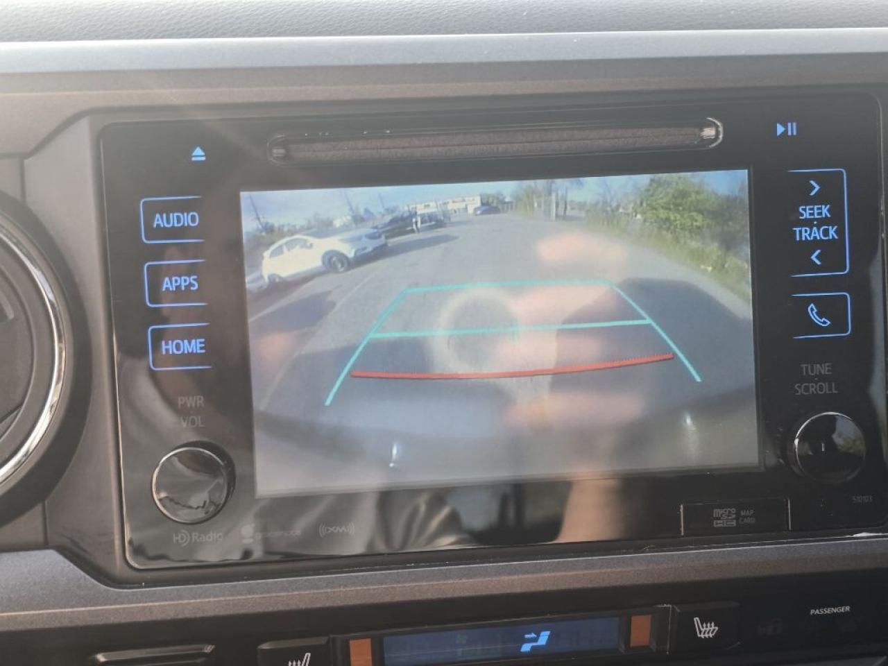 2017 Toyota Tacoma SR V6 4x4 Double Cab 127.4 in. WB Automatic Photo