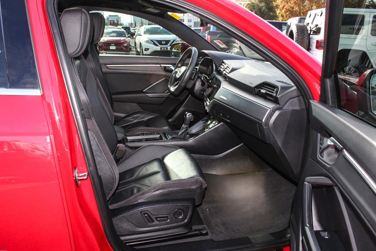 2019 Audi Q3 2.0 TFSI Quattro  Gps BkpCam HtdSeats Photo