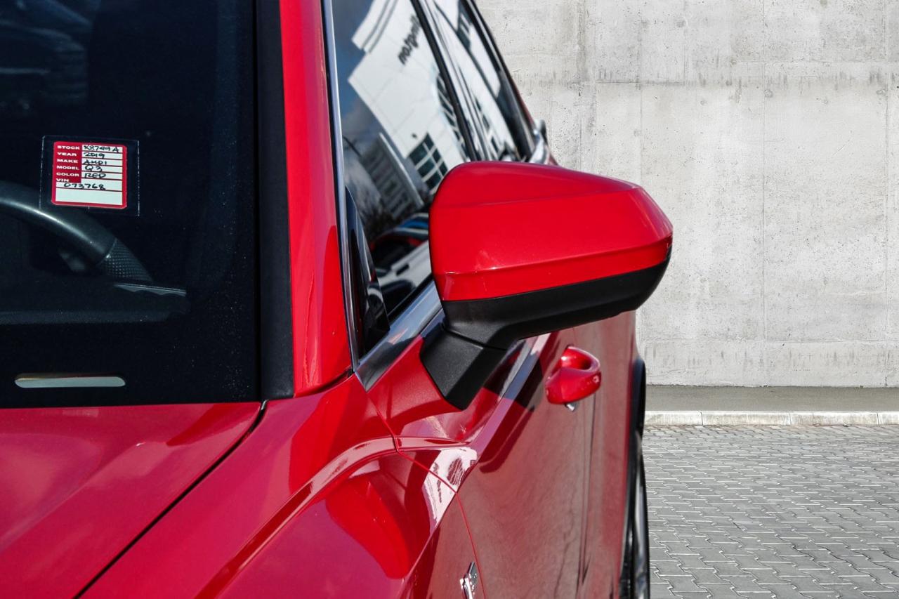 2019 Audi Q3 2.0 TFSI Quattro  Gps BkpCam HtdSeats Photo