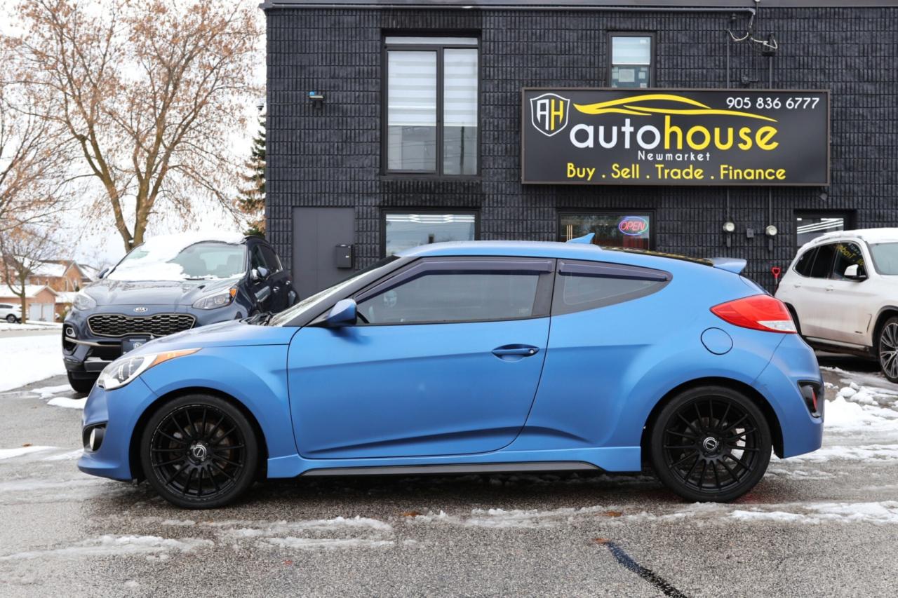 2016 Hyundai Veloster RALLY EDITION-COUPE-6S MANUAL/LEATHER/BACK UP CAM/ Photo