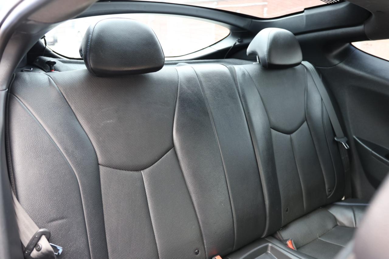 2016 Hyundai Veloster RALLY EDITION-COUPE-6S MANUAL/LEATHER/BACK UP CAM/ Photo