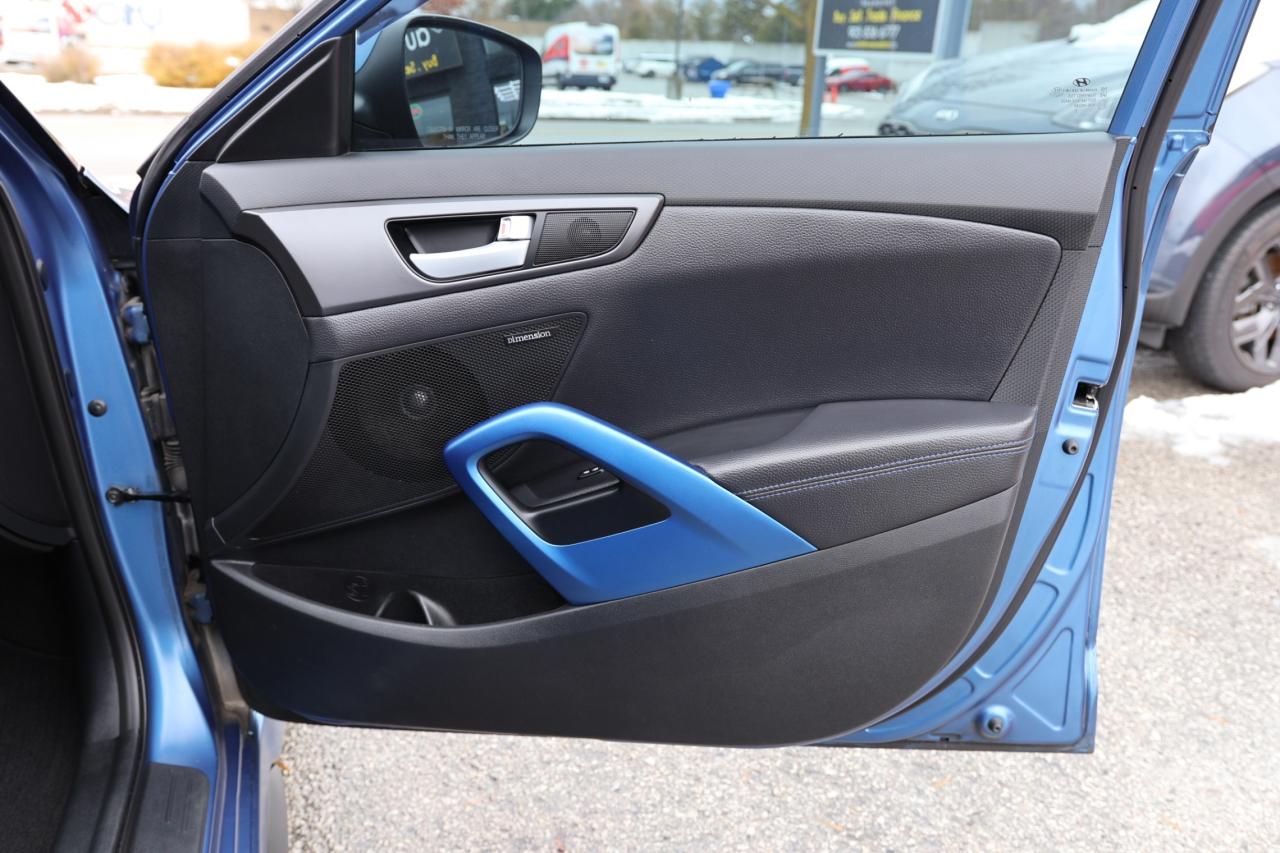 2016 Hyundai Veloster RALLY EDITION-COUPE-6S MANUAL/LEATHER/BACK UP CAM/ Photo