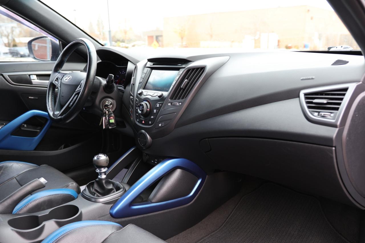 2016 Hyundai Veloster RALLY EDITION-COUPE-6S MANUAL/LEATHER/BACK UP CAM/ Photo