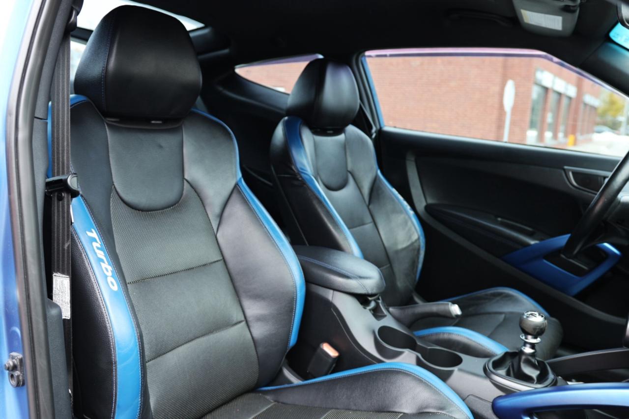 2016 Hyundai Veloster RALLY EDITION-COUPE-6S MANUAL/LEATHER/BACK UP CAM/ Photo