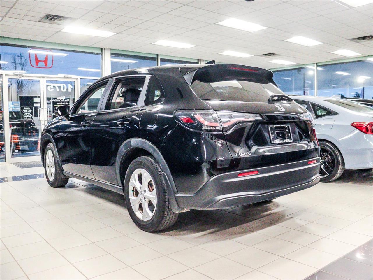 2023 Honda HR-V LX 2WD BACKUP CAM APPLE CARPLAY/ANDROID AUTO Photo