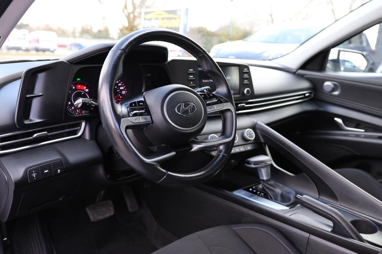 2021 Hyundai Elantra PREFERRED PKG/B CAM/CARPLAY/BLIS/LANE ASSIST/KEYLE Photo