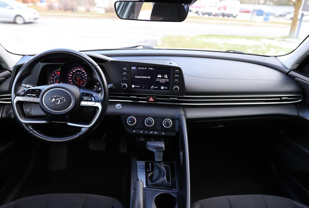 2021 Hyundai Elantra PREFERRED PKG/B CAM/CARPLAY/BLIS/LANE ASSIST/KEYLE Photo
