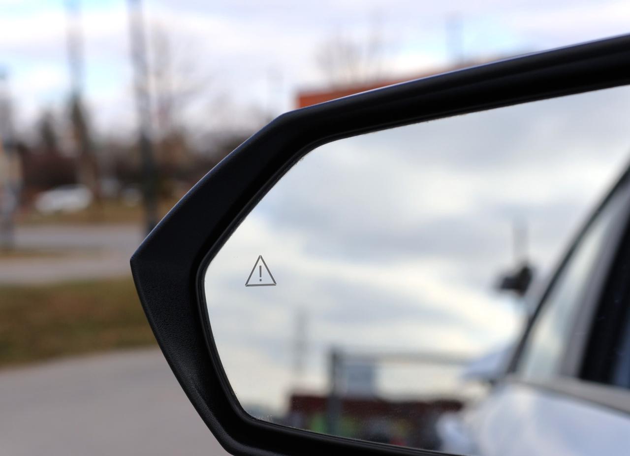 2021 Hyundai Elantra PREFERRED PKG/B CAM/CARPLAY/BLIS/LANE ASSIST/KEYLE Photo