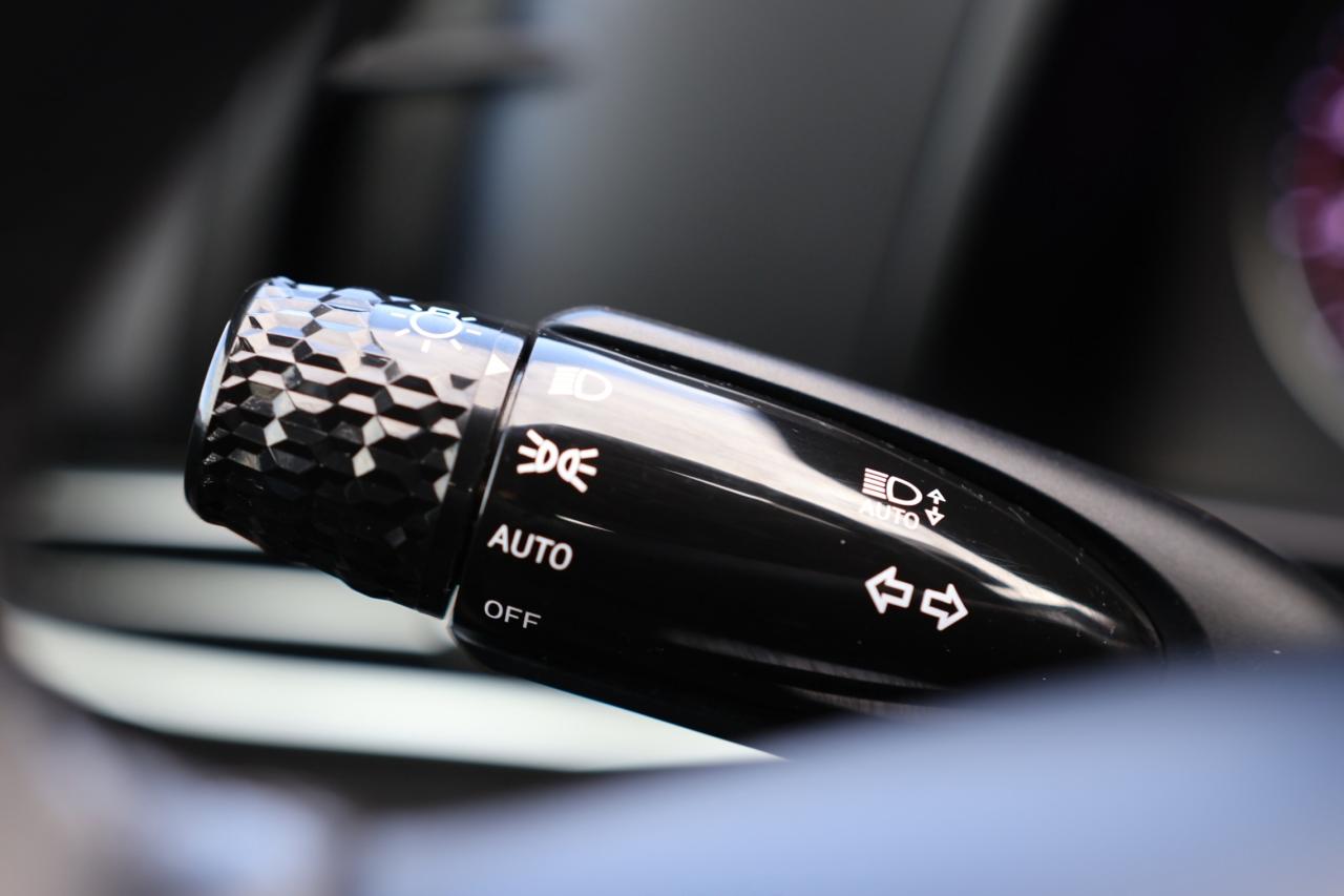 2021 Hyundai Elantra PREFERRED PKG/B CAM/CARPLAY/BLIS/LANE ASSIST/KEYLE Photo