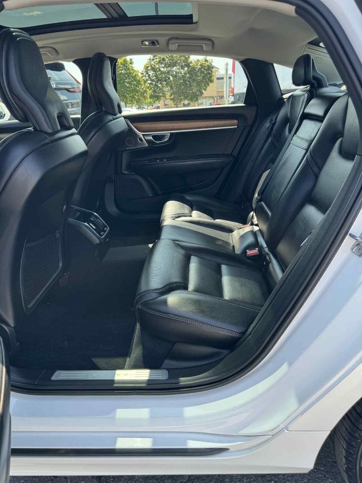 2020 Volvo S90 T6 AWD Inscription Photo