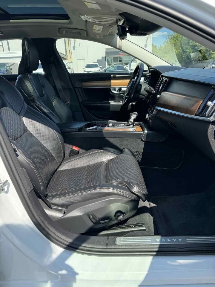 2020 Volvo S90 T6 AWD Inscription Photo