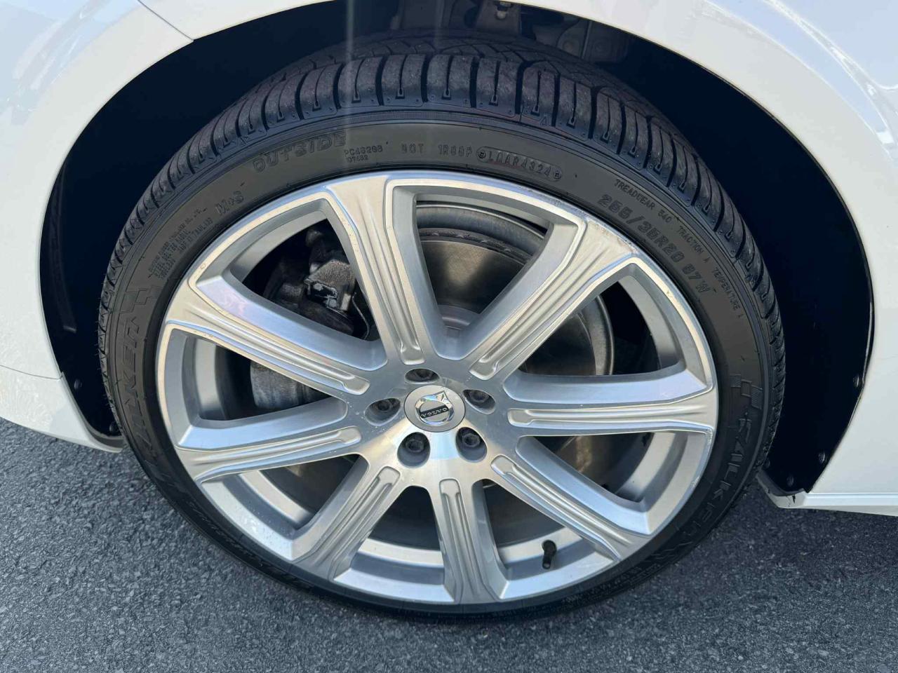 2020 Volvo S90 T6 AWD Inscription Photo