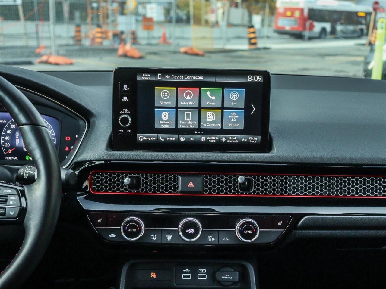 2024 Honda Civic Si 6-SPEED MANUAL TRANSMISSION SUNROOF Photo