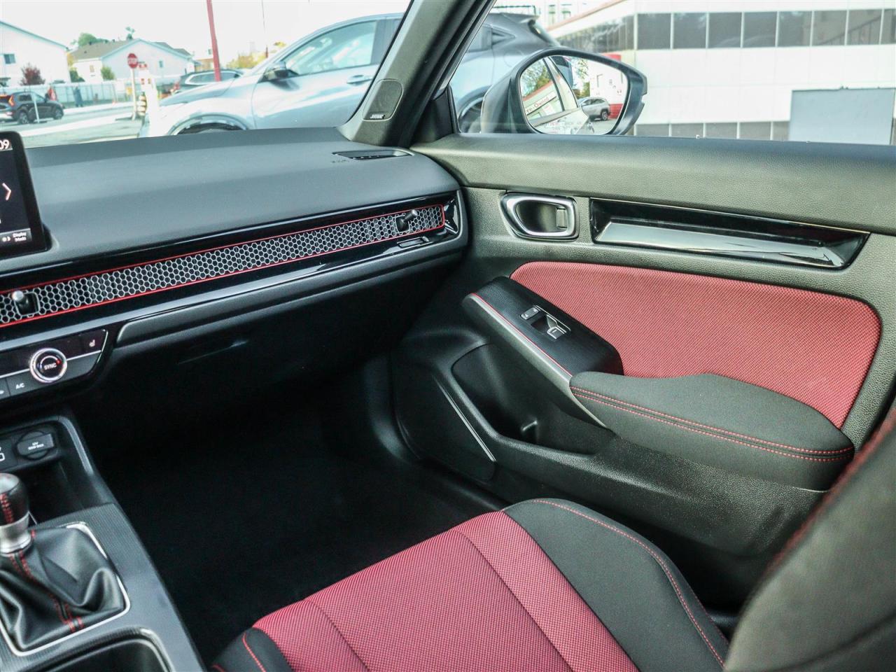 2024 Honda Civic Si 6-SPEED MANUAL TRANSMISSION SUNROOF Photo