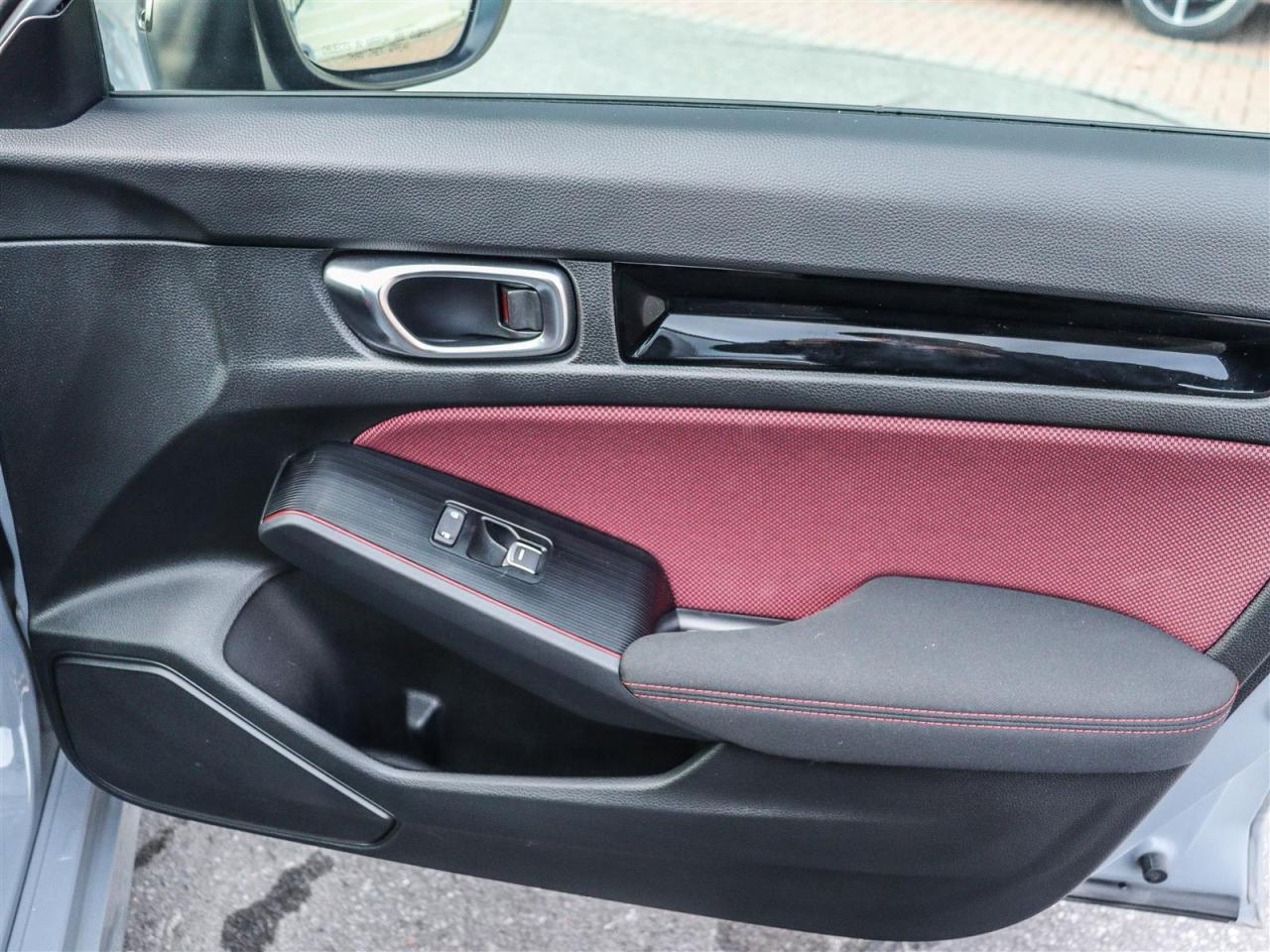 2024 Honda Civic Si 6-SPEED MANUAL TRANSMISSION SUNROOF Photo