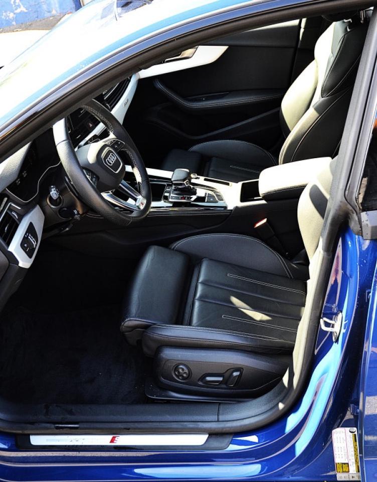 2023 Audi A5 Progressiv 45 TFSI quattro S-LINE Photo